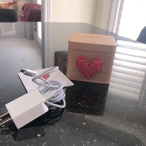 Lovebox heart messenger